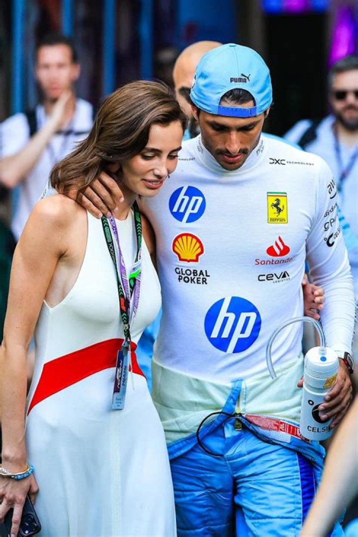 Carlos Sainz Jr. Love Life: Who Is Carlos Sainz Jr.'s Wife?