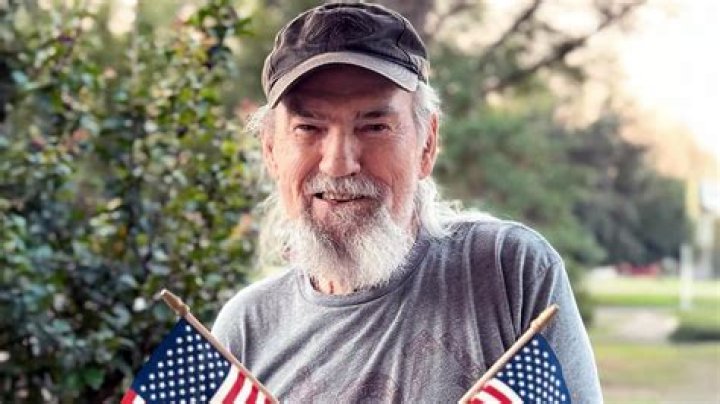 Discover Si Robertson's Remarkable Net Worth