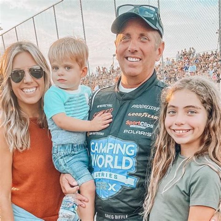 Discovering Neil Flynn's Children: A Peek Into His Family Life