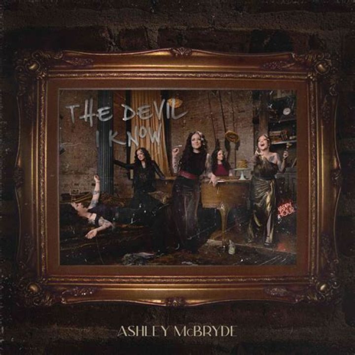 Discovering The Age Of Ashley McBryde: A Journey Through Her Life