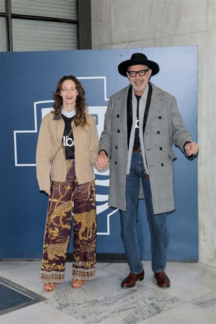 Exploring The Age Difference Between Emilie Livingston And Jeff Goldblum