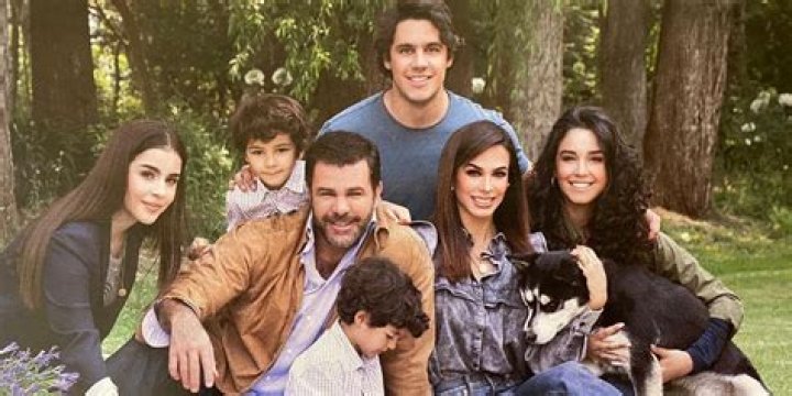 Exploring The Life Of Eduardo Santamarina's Wife: A Journey Through Love And Partnership