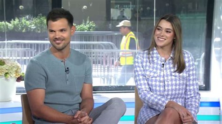 Exploring The Life Of Taylor Lautner's Kid: A New Chapter