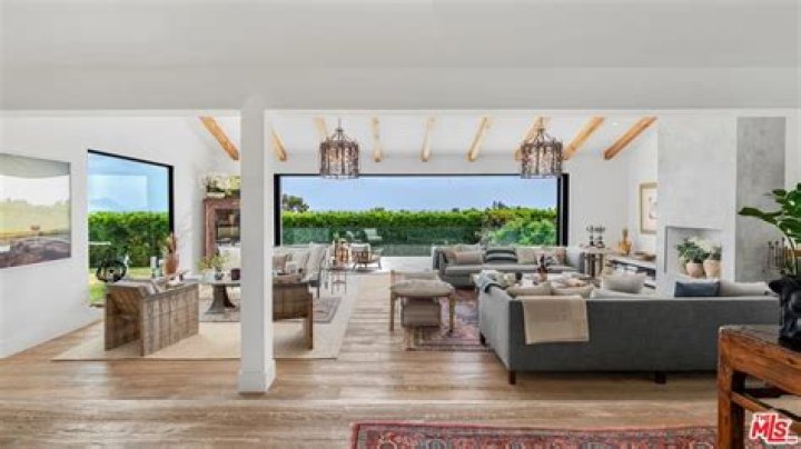 Inside Shannen Doherty's Elegant Malibu Abode