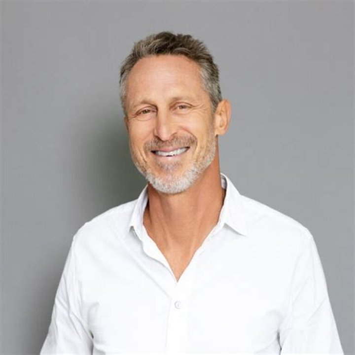 Mark Hyman: A Pioneering Voice In Functional Medicine