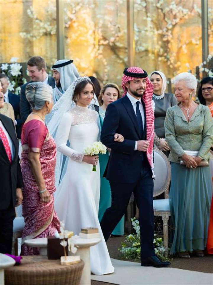 Noah Kahan Marries In Lavish Ceremony