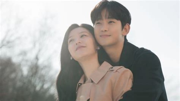 The Perfect Couple: A Look Into The Enchanting Romance Of Kim Soo Hyun And Kim Ji Won