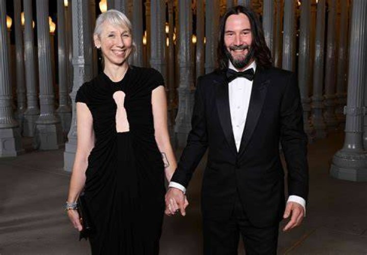 Unraveling The Mystery Of Keanu Reeves' Marriage
