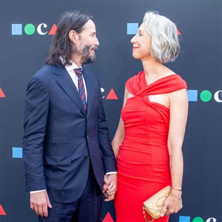 Unraveling The Mystery: Why Keanu Reeves Is Not Married