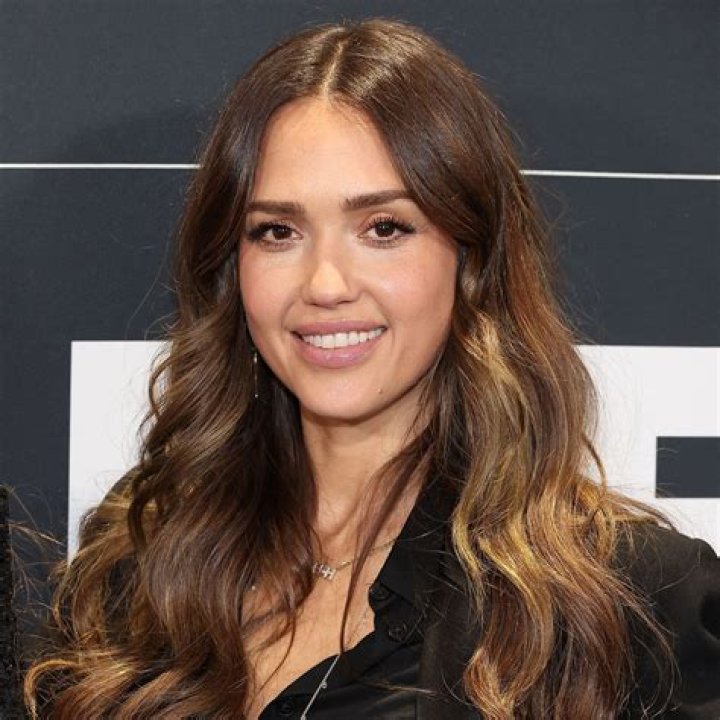 Unveiling The Enigma Of Jessica Alba: A Journey Through Youth And Stardom