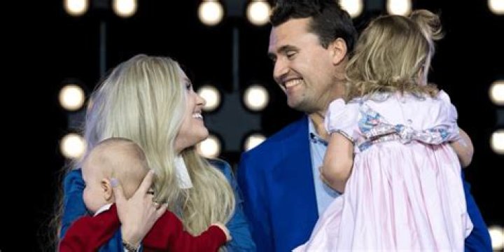 Unveiling The Family Life Of Michael Hall: Does He Have Kids?