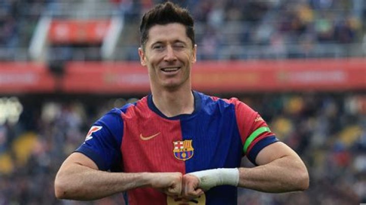 Unveiling The Mystery: Who Is Lewandowski's Grandfather Picture?