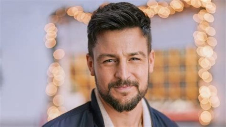 Unveiling The Talented Actor Tyler Hynes