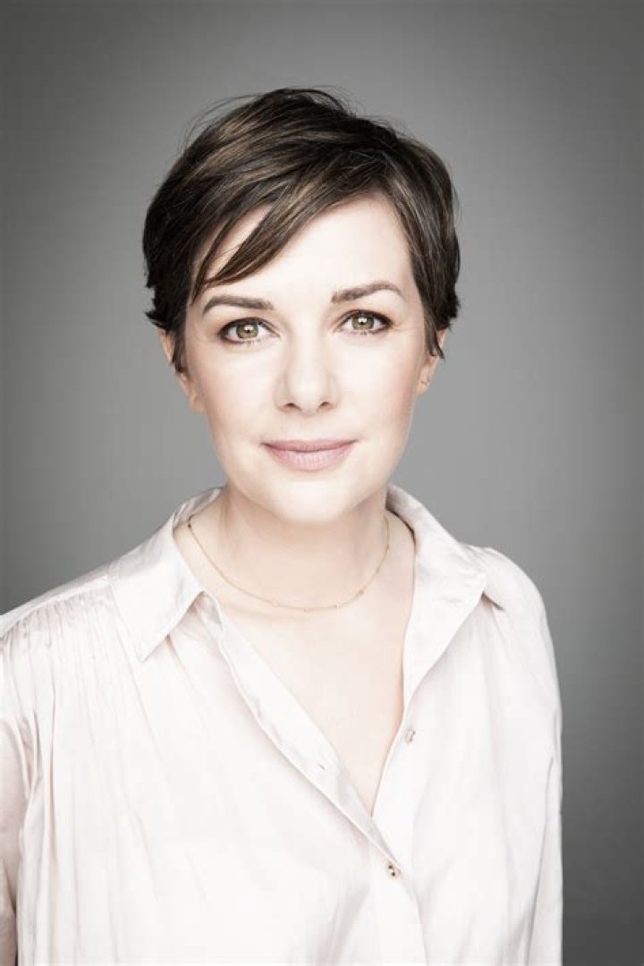 Who Is Moly Noblitt? - A Comprehensive Guide To The Acclaimed Actress