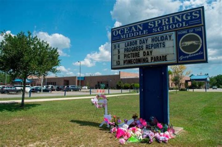 Why Did Molly Noblitt Die In Ocean Springs?